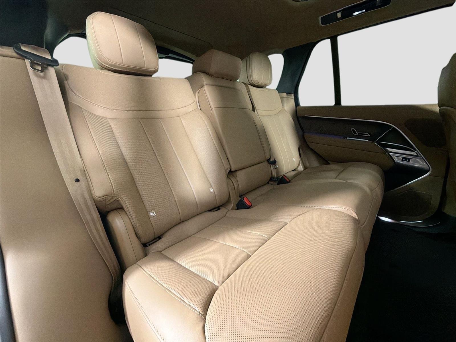 2026 Land Rover Range Rover SE - Photo 27