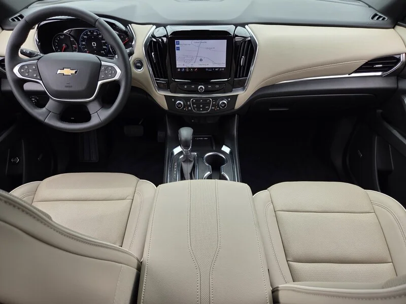 Used 2023 Iridescent Pearl Tricoat CHEVROLET AWD 4DR PREMIER image 17