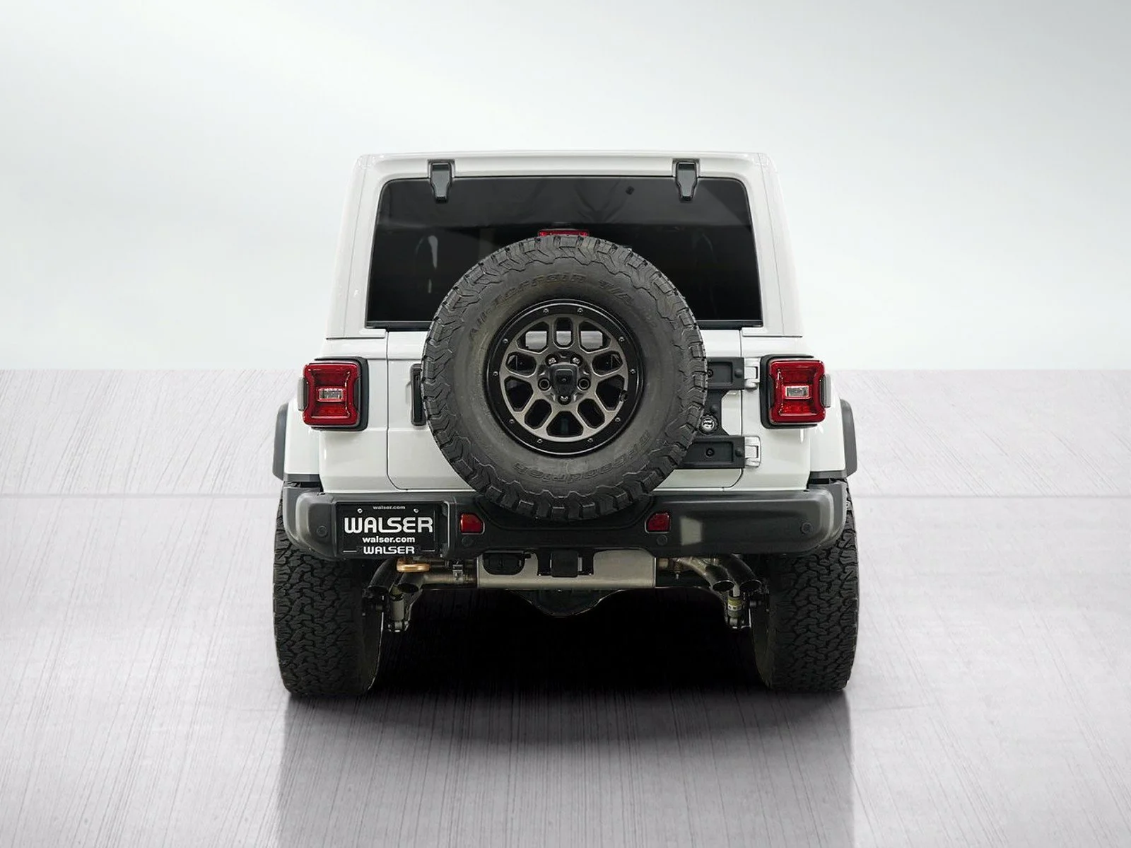 Used 2023 Bright White Clearcoat Jeep Rubicon 392 image 5