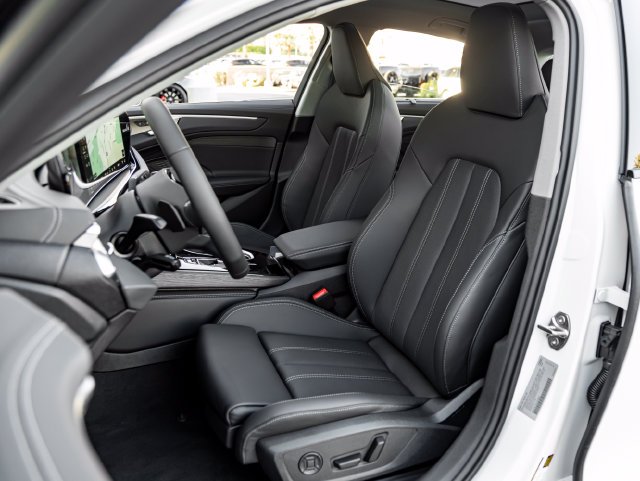 Used 2026 Glacier White Audi Premium Plus image 13
