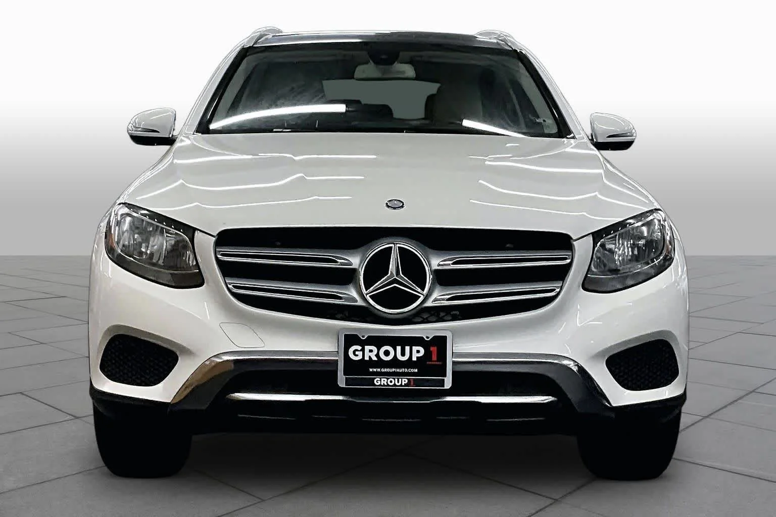 Used 2016 Polar White Mercedes-Benz GLC 300 image 3