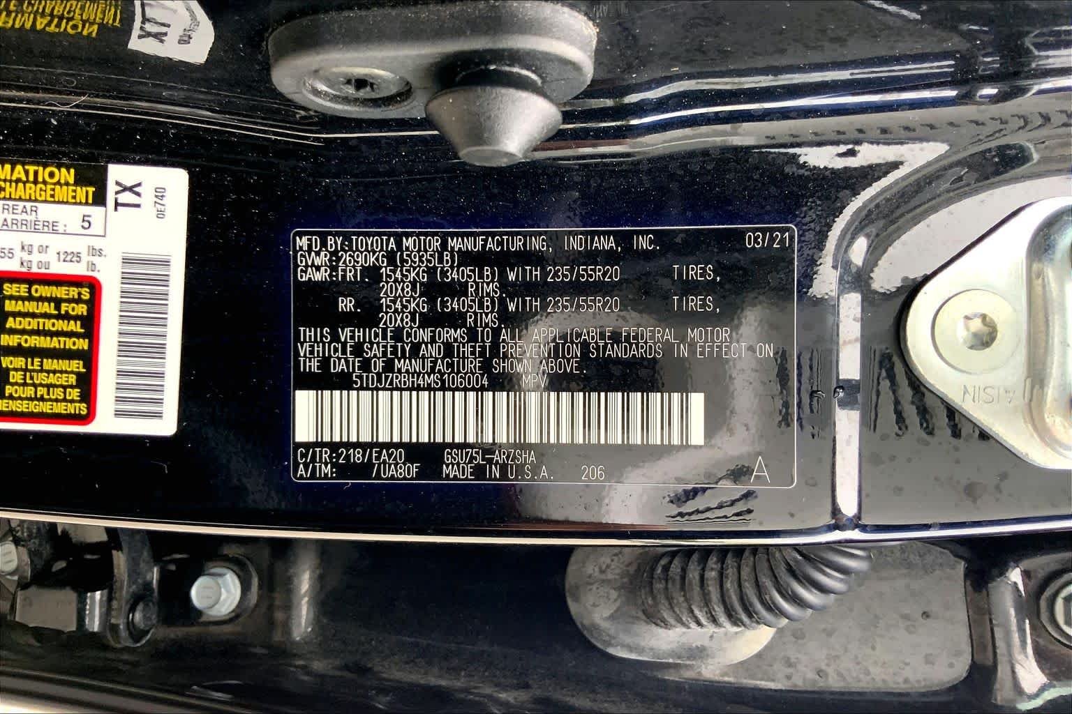 Used 2021 Midnight Black Metallic Toyota XSE image 36