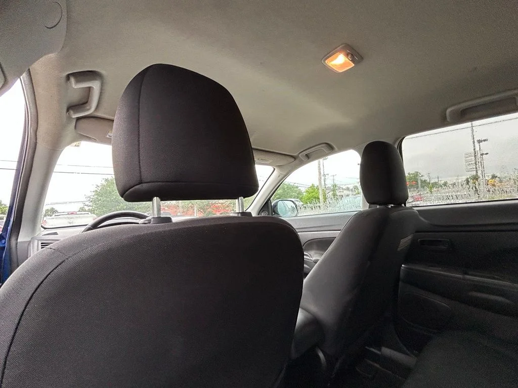 Used 2015  Mitsubishi ES image 25