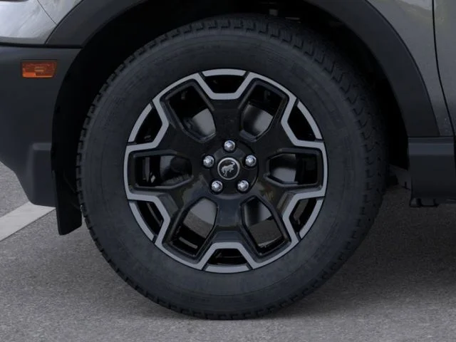 New 2026 Gray Metallic Ford Outer Banks image 19