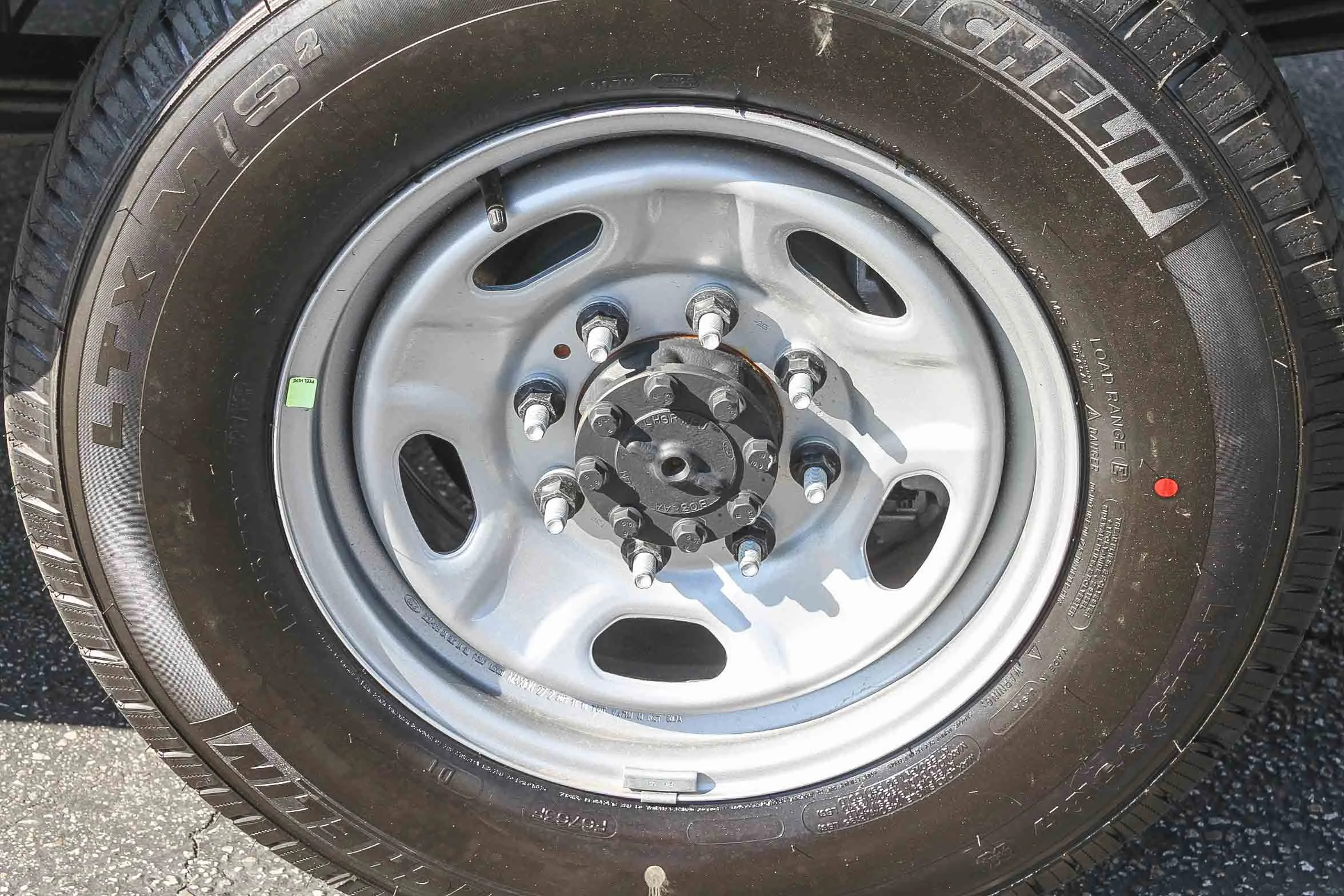 New 2026 Oxford White Ford F-250® XL image 11