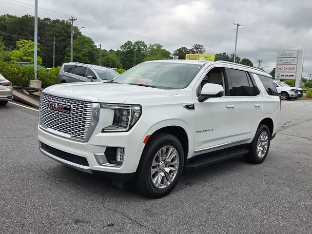 Used 2022 White GMC Denali image 3