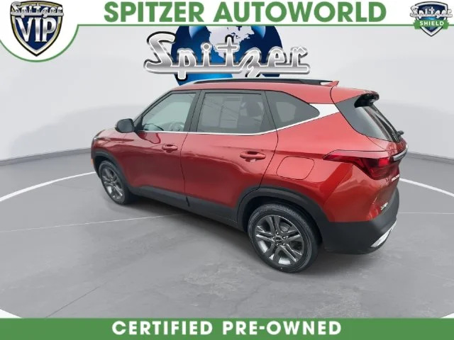 Used 2023 Orange Kia S image 11