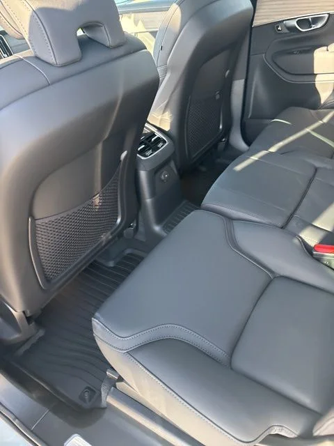 New 2026 Vapour Grey Volvo Plus image 34