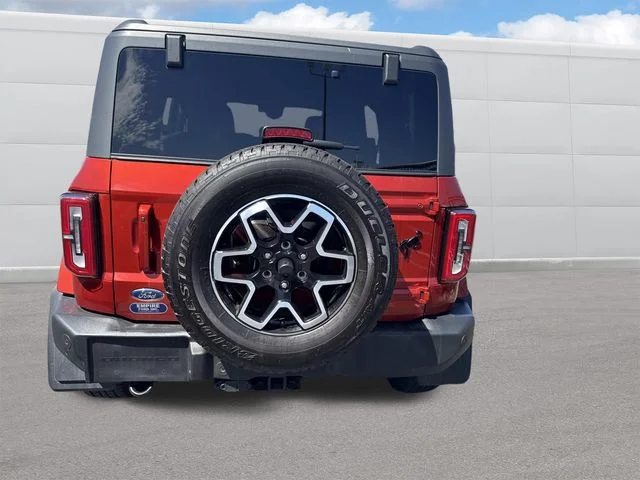 Used 2023 Red Ford Outer Banks image 4