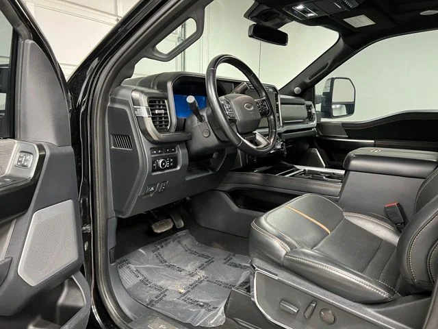 Used 2023 Black Ford Platinum image 19