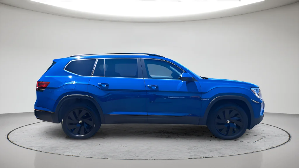 New 2026 Blue Volkswagen SE w/Technology image 5