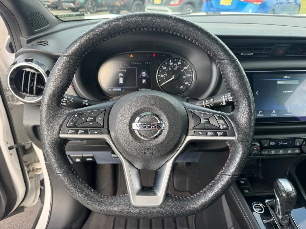 Used 2021 White Nissan SR image 21