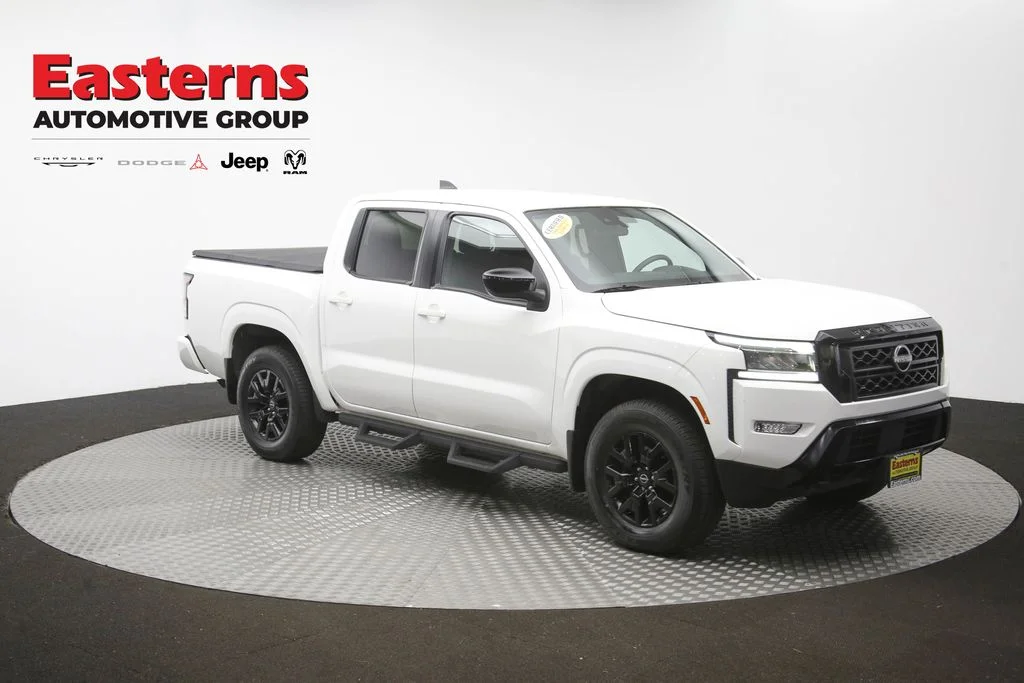 Used 2023 White Nissan SV image 44
