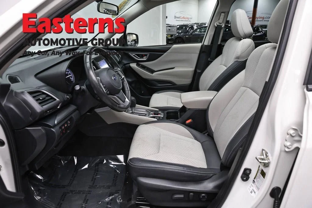 Used 2022 White Subaru Premium image 16