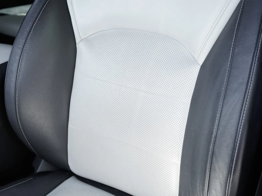 Used 2023 Graphite Shadow INFINITI LUXE image 20