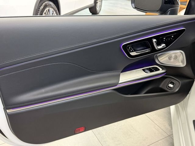 New 2026 Polar White Mercedes-Benz CLE 300 image 13