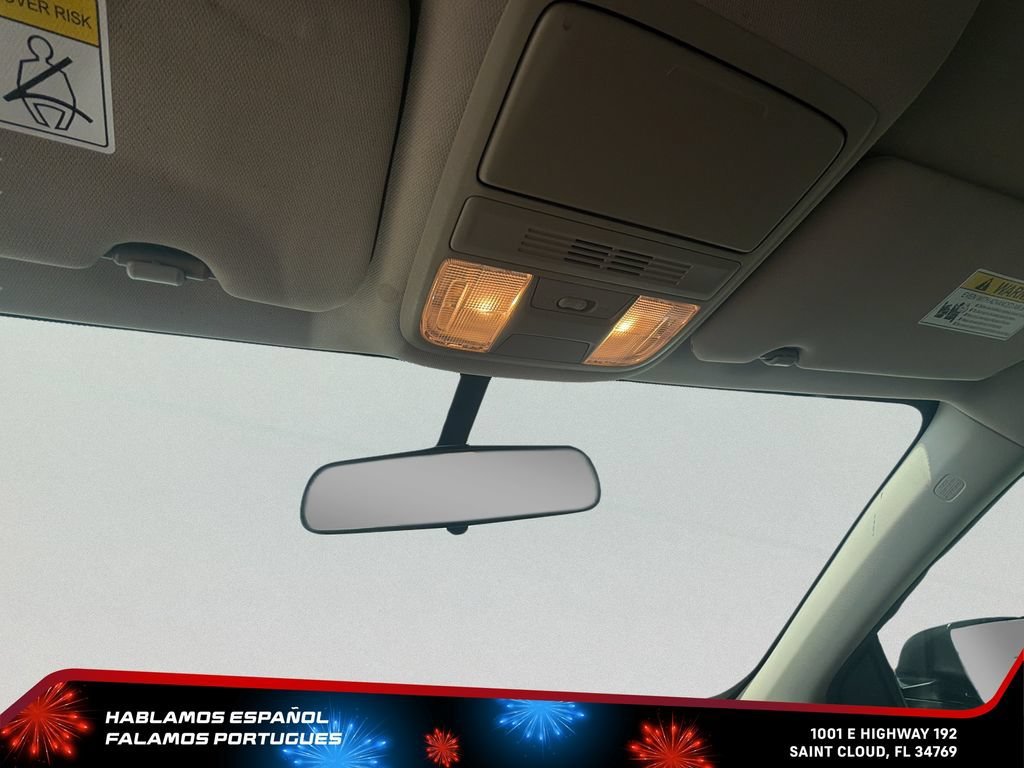 Used 2017 White Honda LX image 19