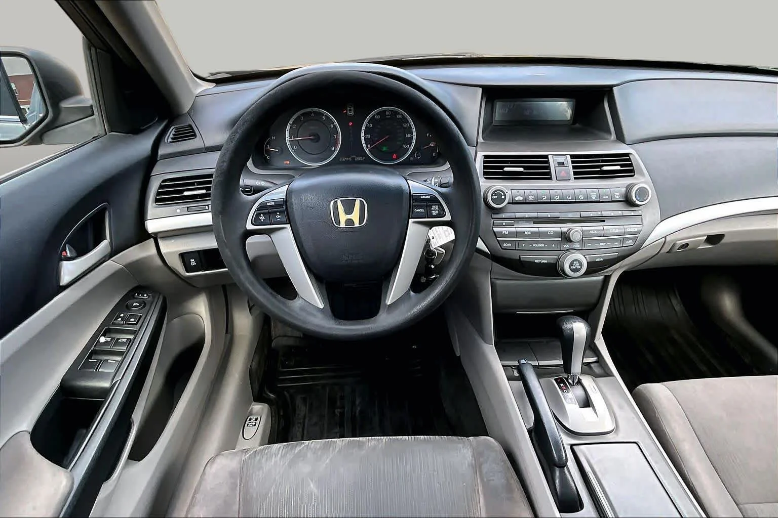 Used 2012 Polished Metal Metallic Honda LX Premium image 5