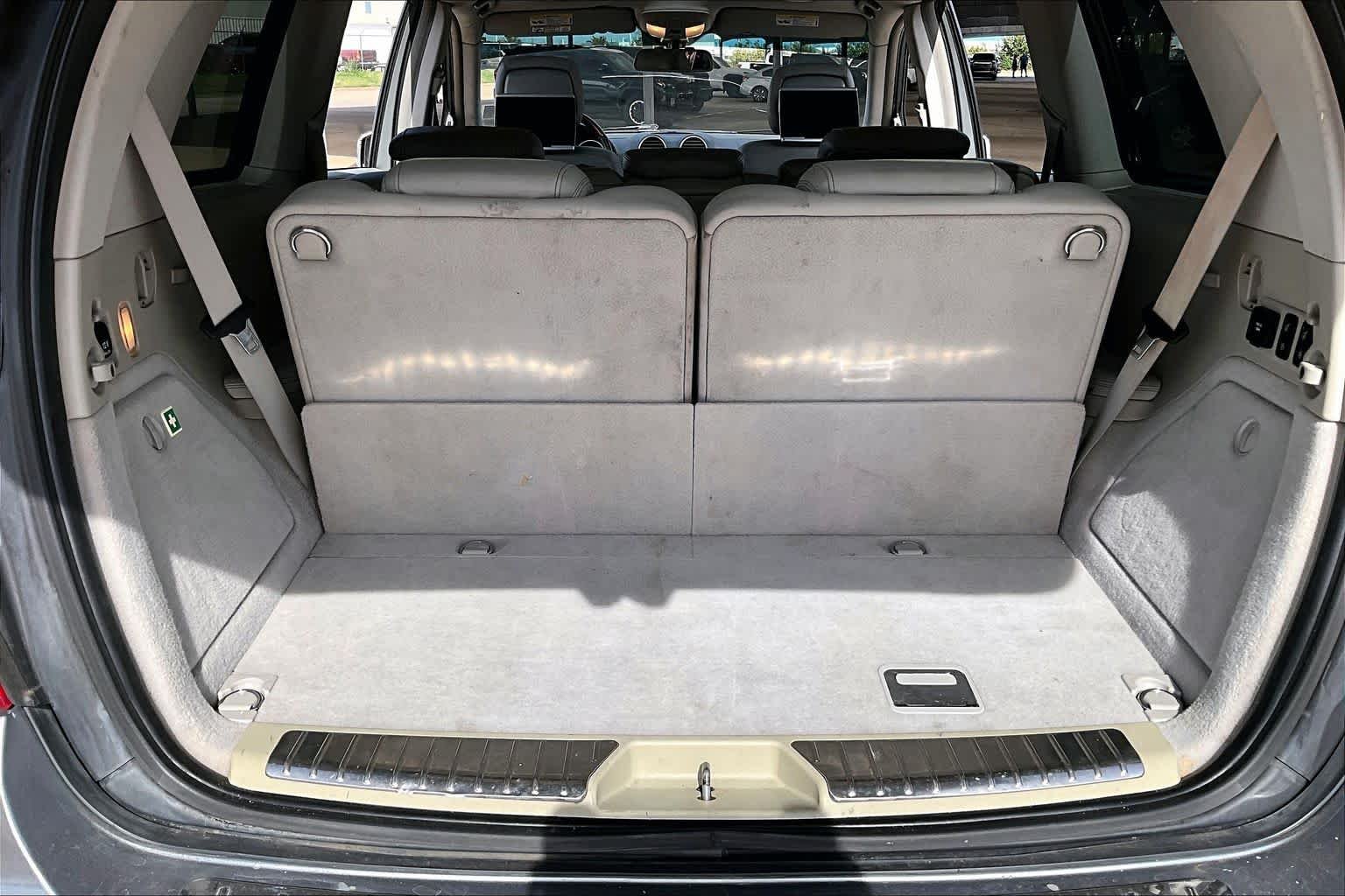 Used 2011 Iridium Silver Metallic Mercedes-Benz GL 450 image 30