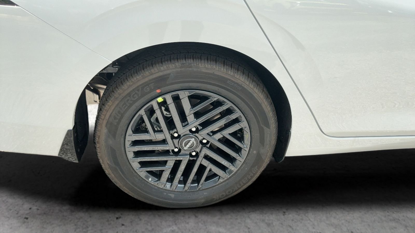 New 2027 White Nissan SV image 19