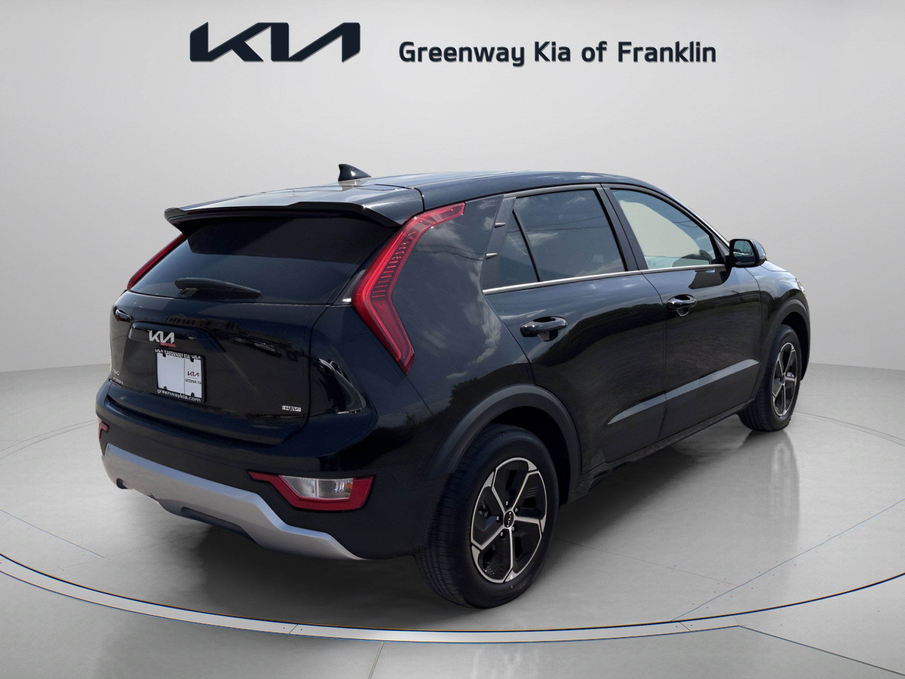New 2026 Aurora Black Pearl Kia LX image 7