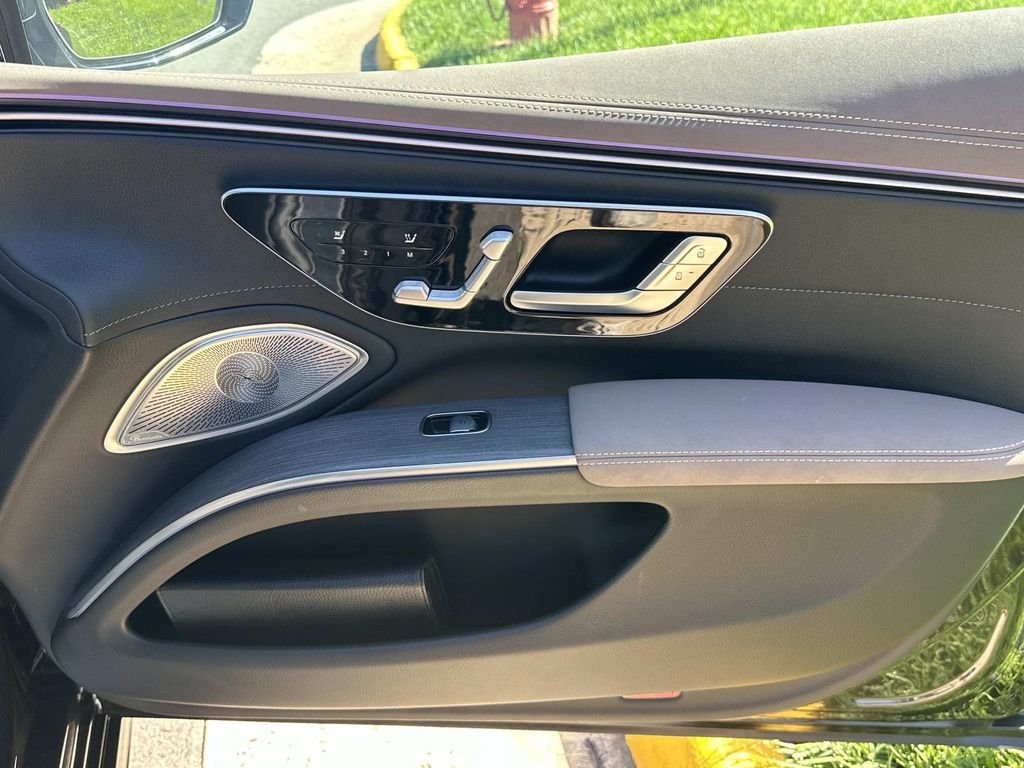 Certified Used 2023 Graphite Gray Metallic Mercedes-Benz 580 image 10