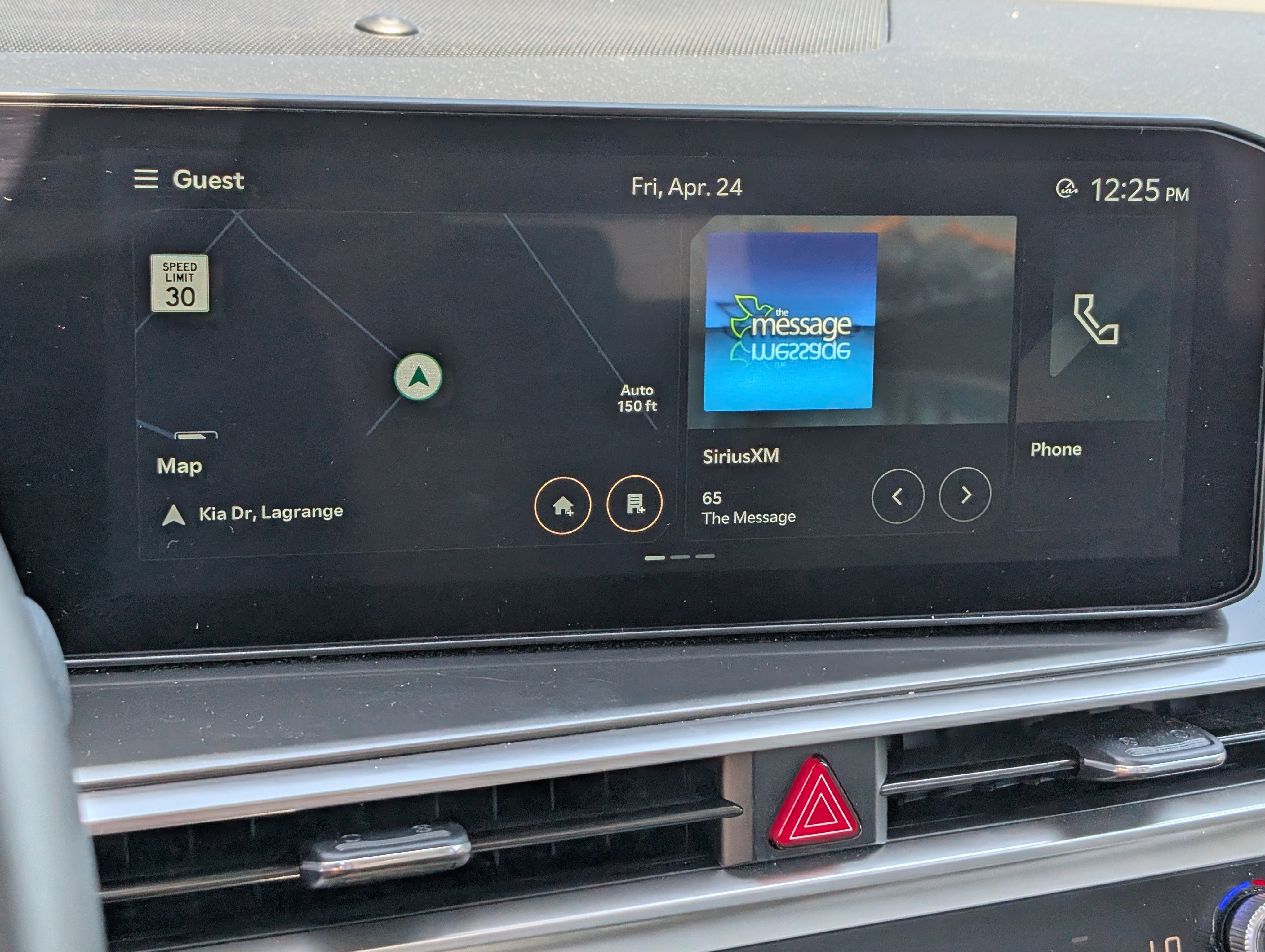 2025 Kia Sorento S - Photo 23