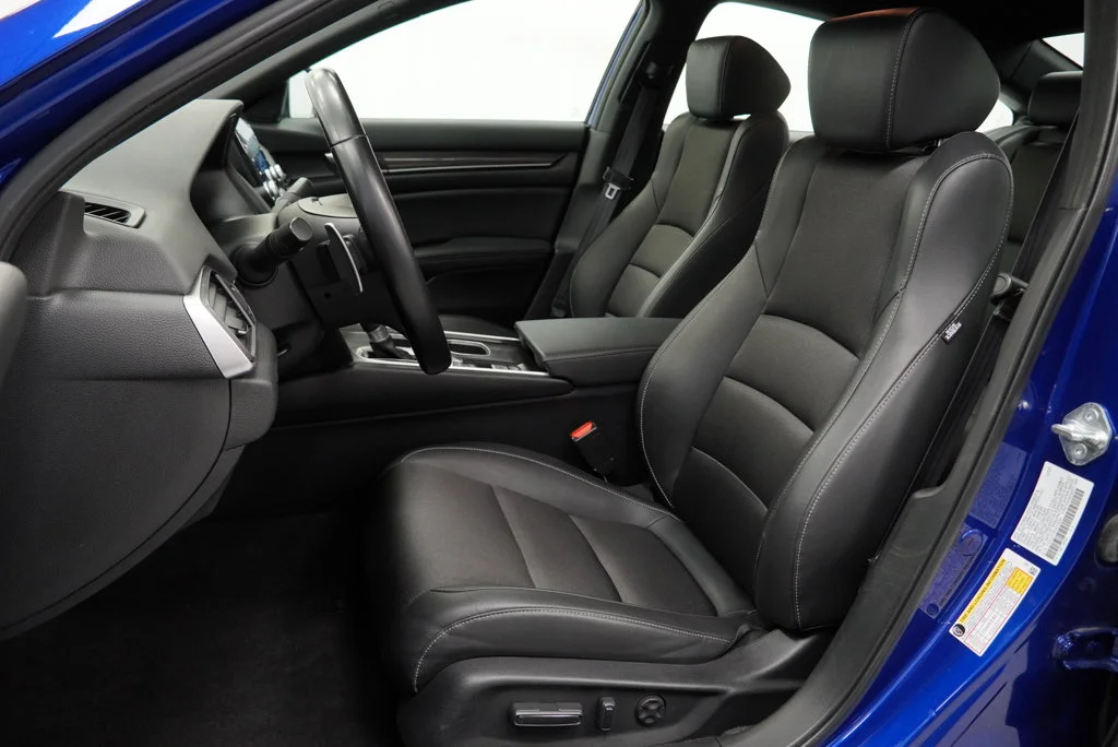 Used 2022 Blue Honda Sport image 3