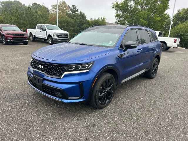 Used 2023 Blue Kia SX image 8