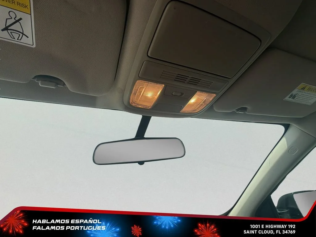 Used 2017 White Honda LX image 19