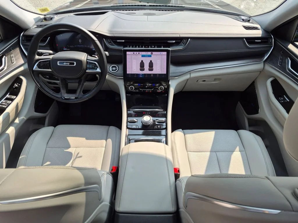 Used 2022 Gray Jeep Overland image 26