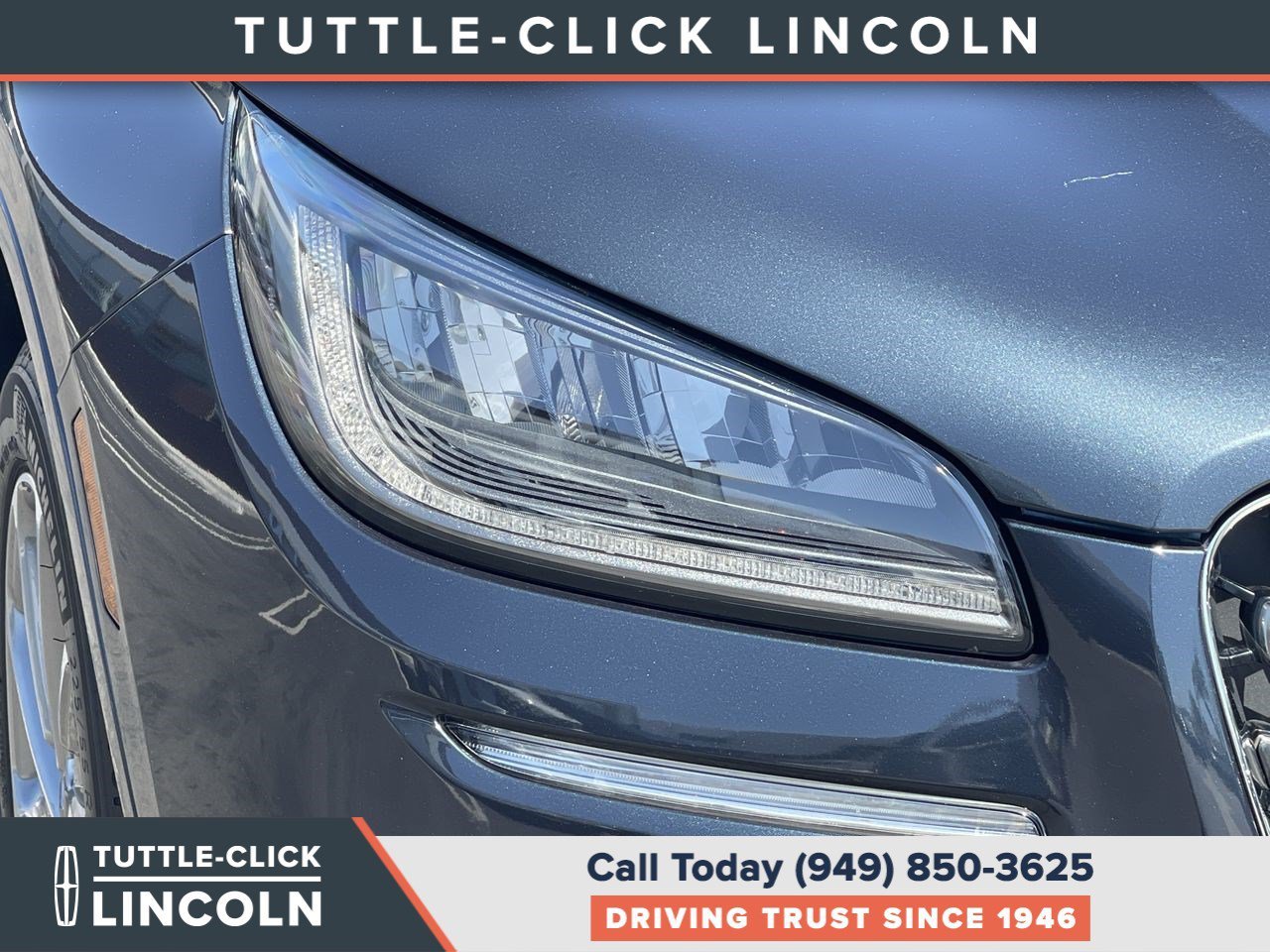 Certified Used 2022 Flight Blue Lincoln Grand Touring image 7