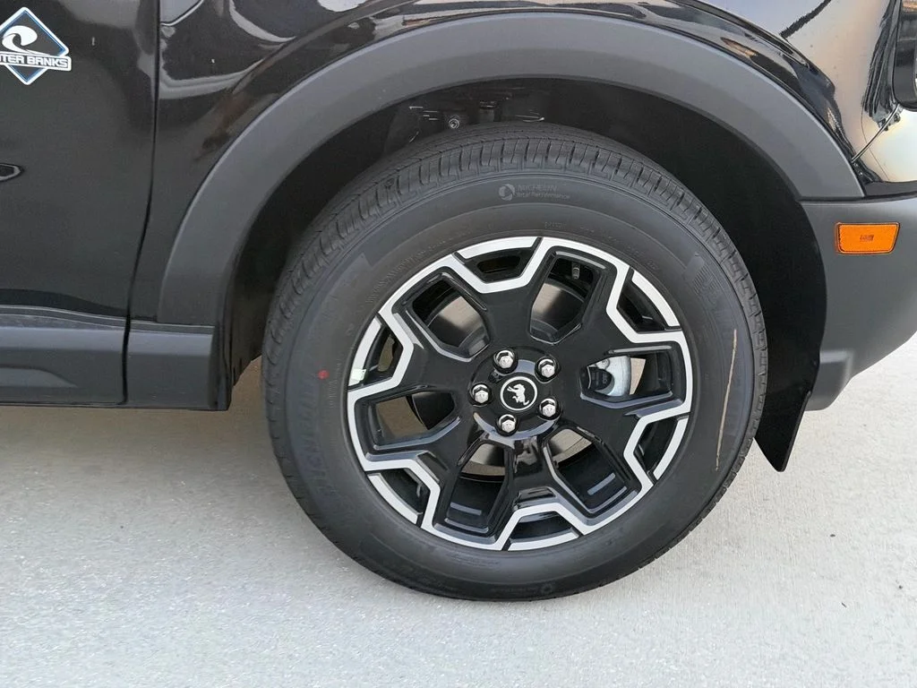 New 2026 Shadow Black Ford Outer Banks® image 9