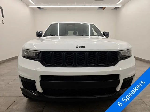 Used 2022 Bright White Clearcoat Jeep Altitude image 7