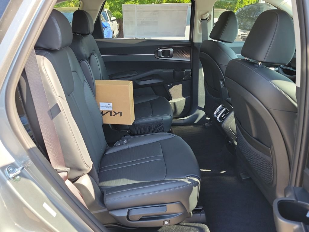 New 2026 Gray Kia EX image 12