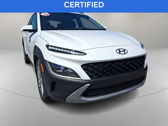 Certified Used 2023 White Hyundai SEL image 2