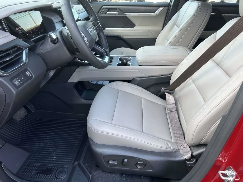 New 2027 Volcanic Red Tintcoat GMC Elevation image 17