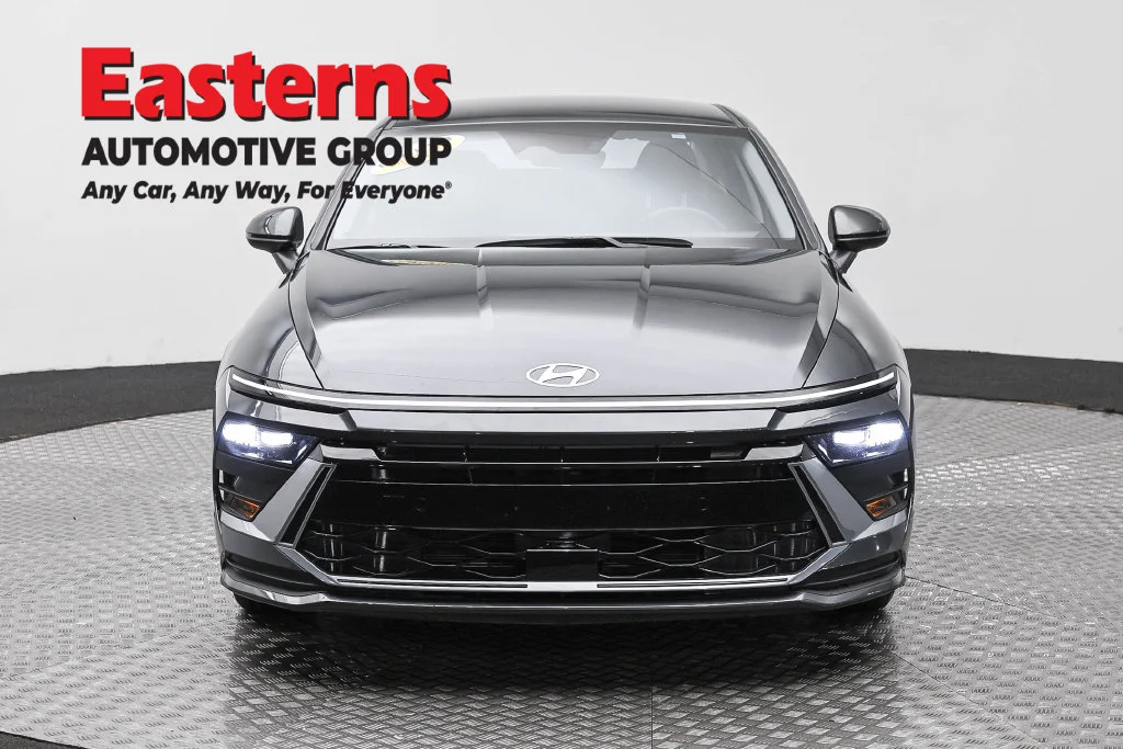 Used 2026 Gray Hyundai Blue image 2