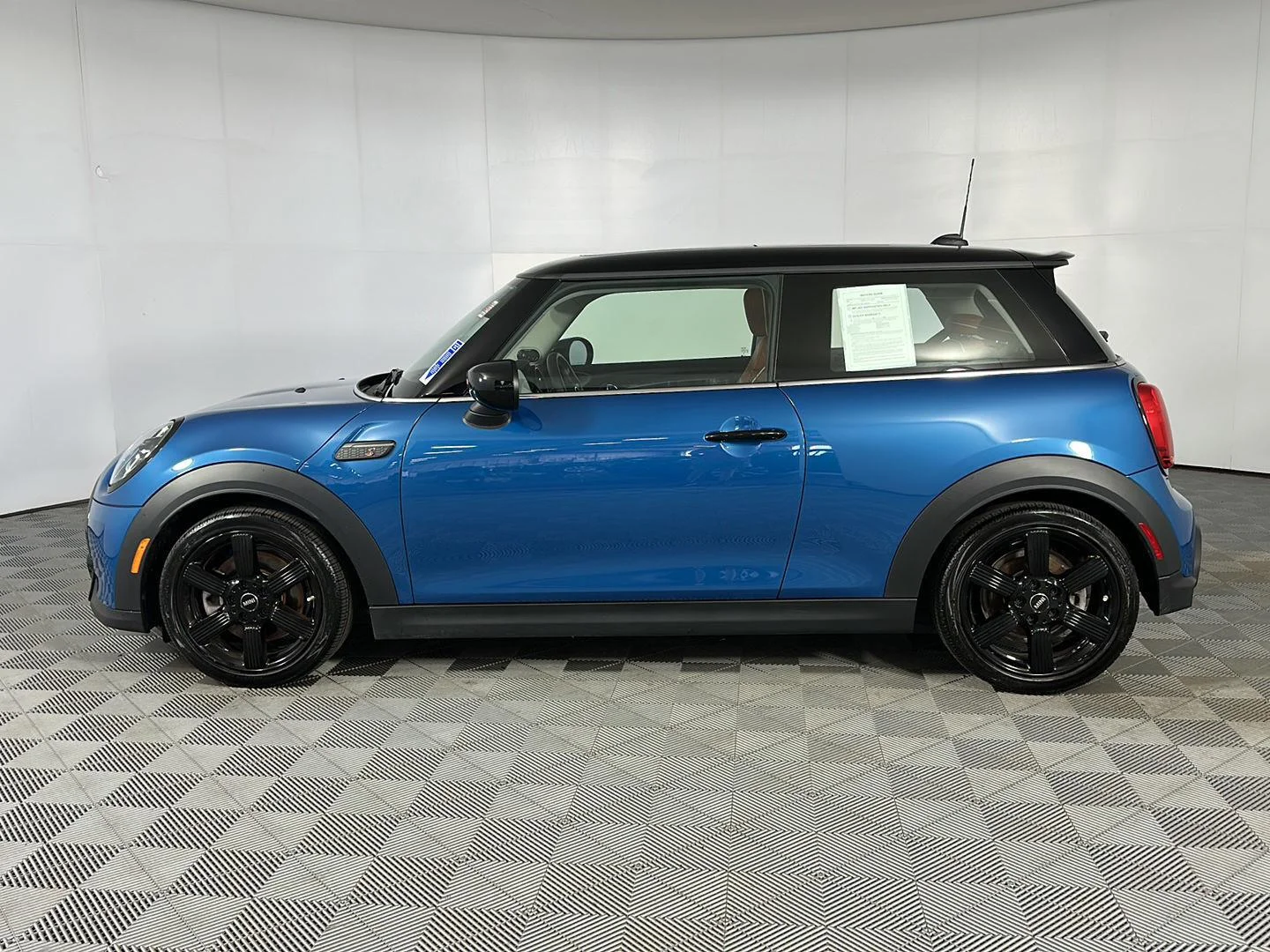 Used 2024 Island Blue Metallic MINI Cooper S image 4
