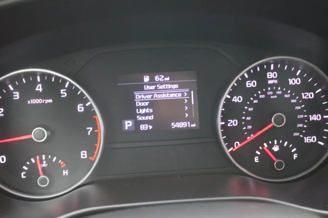 Used 2020 Red Kia S image 16