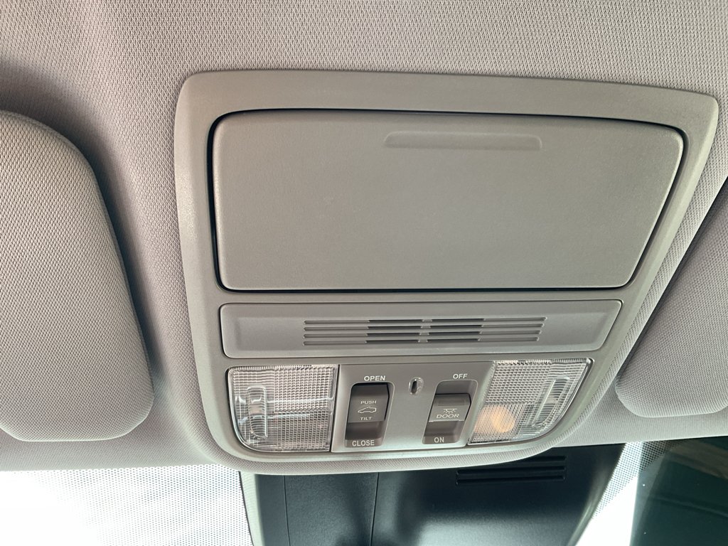 Used 2022 Lunar Silver Metallic Honda EX image 24