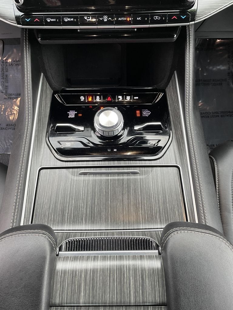 2023 Jeep Wagoneer Series III - Photo 20
