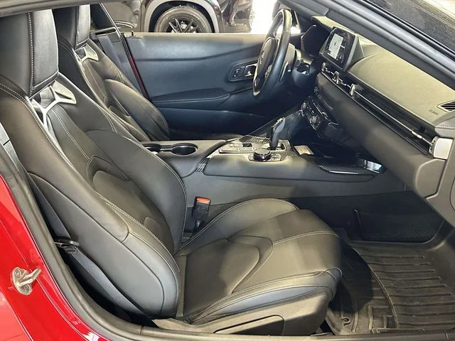 Used 2022 Red Toyota 3.0 image 13