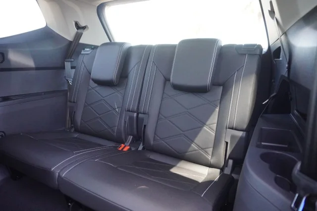 New 2026 Pure Gray Volkswagen 2.0T SE W/TECHNOLOGY image 21