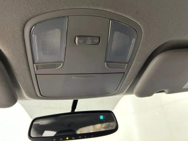 Used 2018 Silver Hyundai SEL image 29