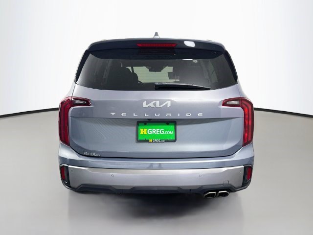 Used 2024 Everlasting Silver Kia S image 6