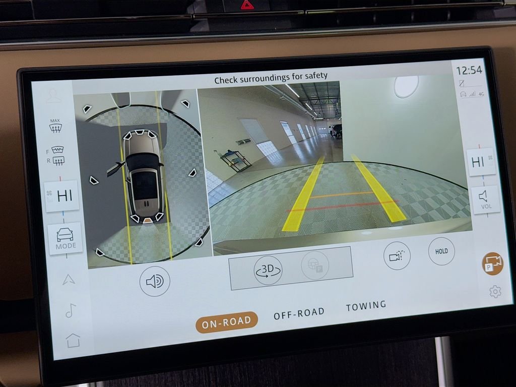 New 2026 Batumi Gold Land Rover SE image 15