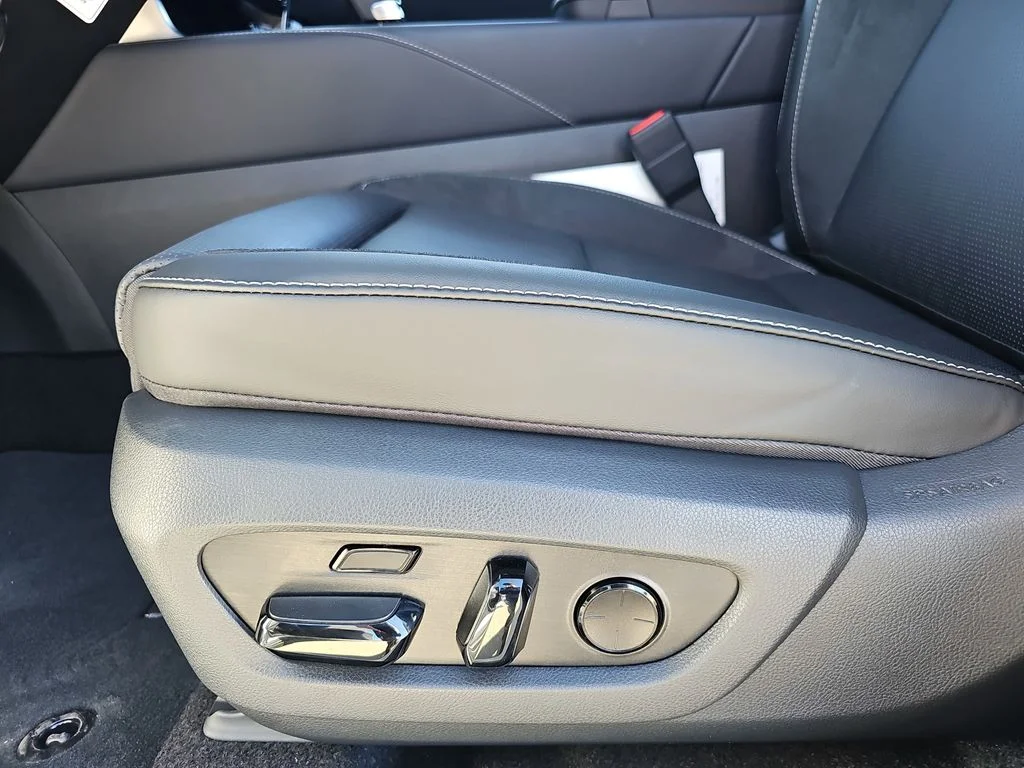 2026 Lexus RX 450h+ Luxury - Photo 29