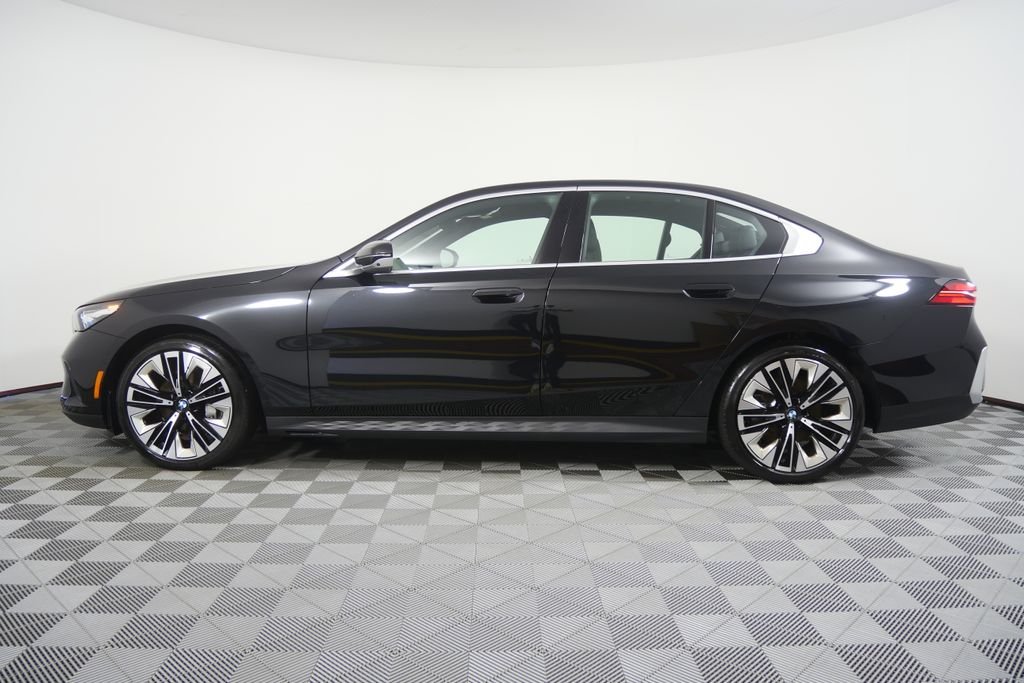 Certified Used 2026 Black Sapphire Metallic BMW 540i xDrive image 8