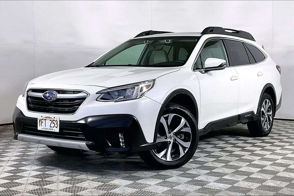 Used 2022 White Subaru Limited image 1